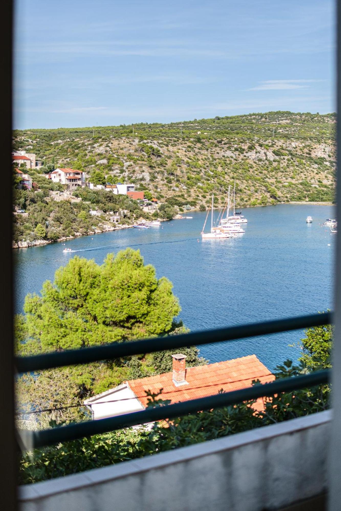 Vila Tudor Bobovisca Exteriér fotografie