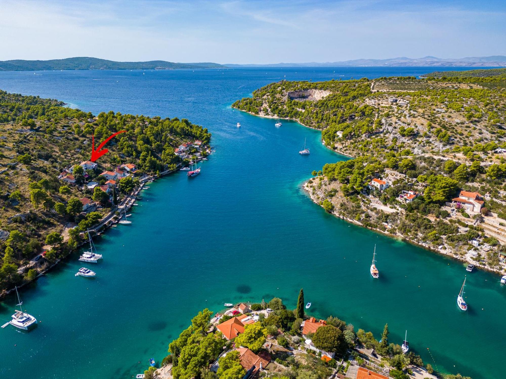 Vila Tudor Bobovisca Exteriér fotografie
