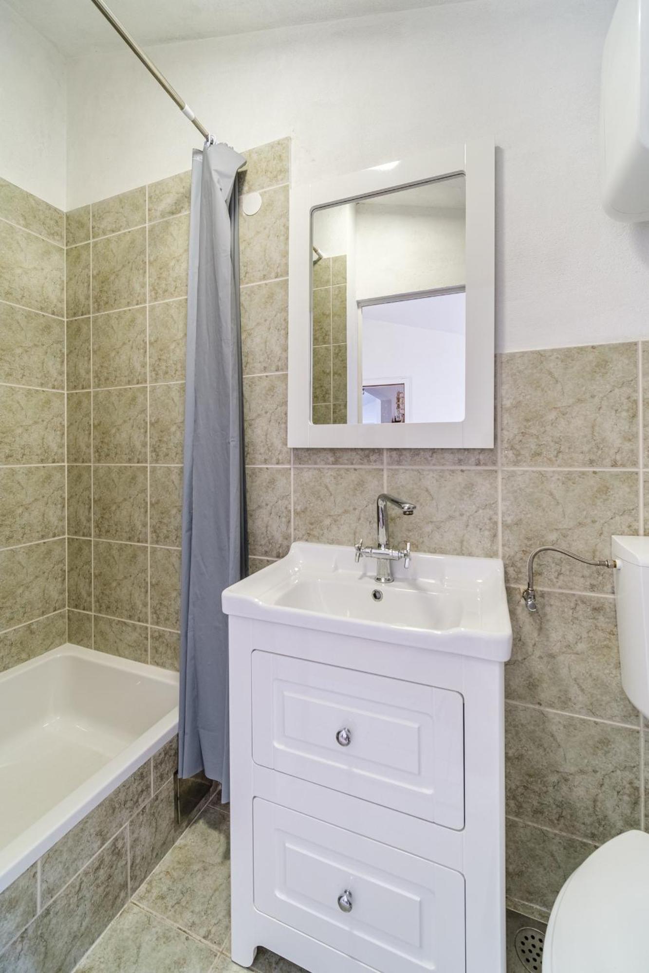 Vila Tudor Bobovisca Exteriér fotografie