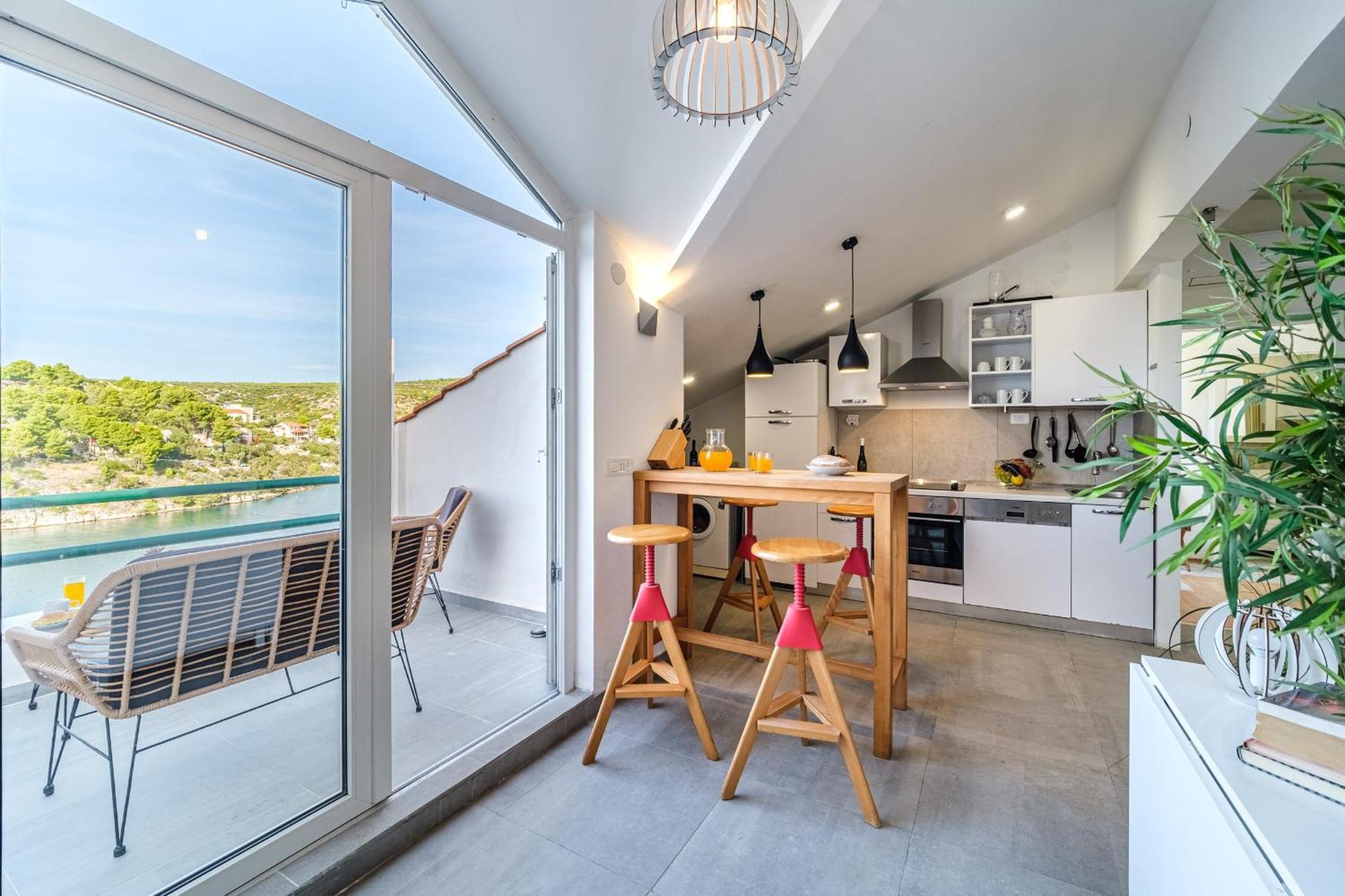 Vila Tudor Bobovisca Exteriér fotografie