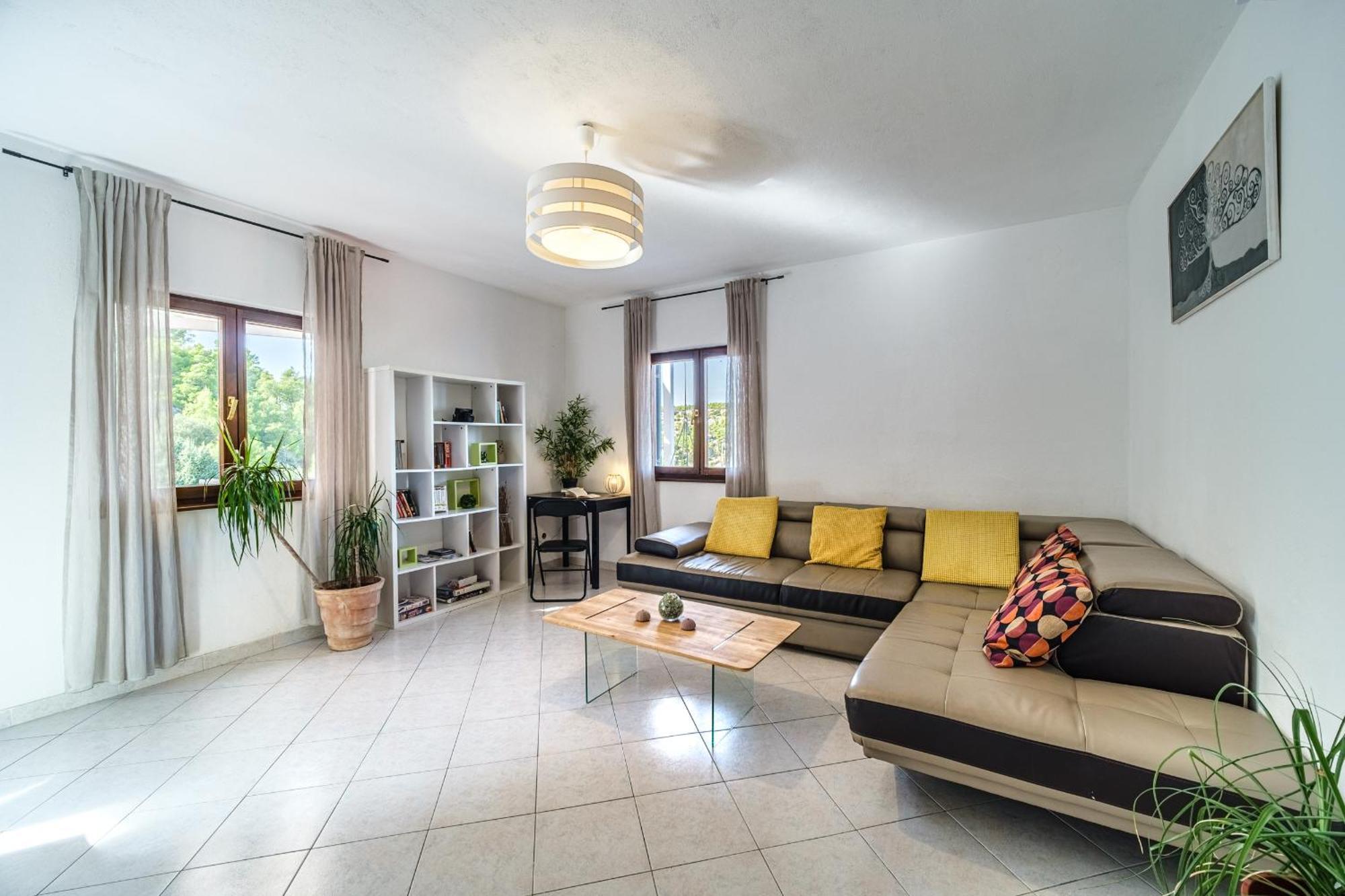 Vila Tudor Bobovisca Exteriér fotografie