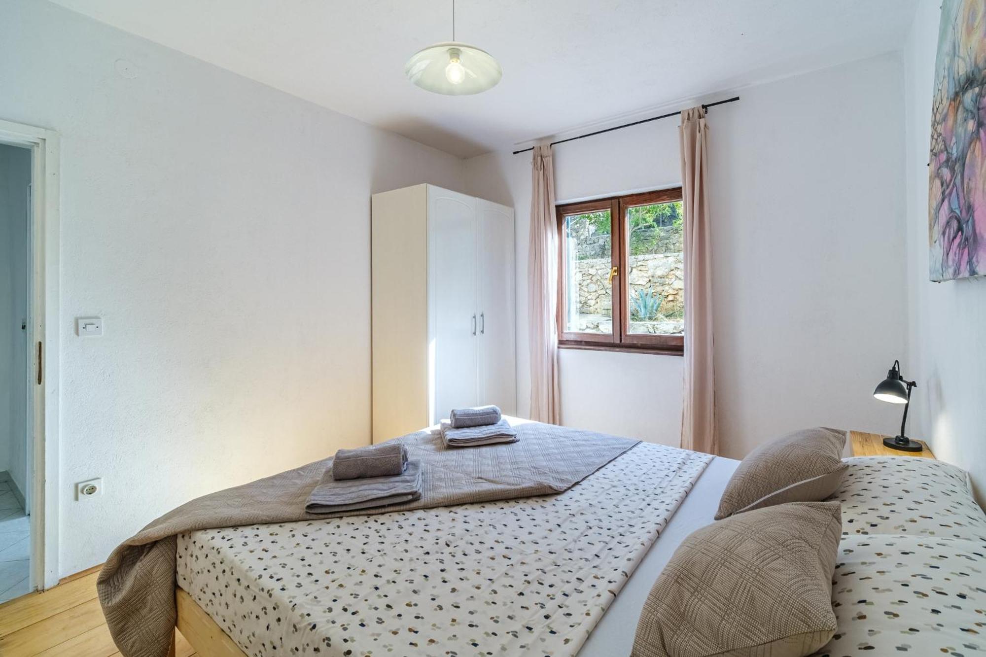 Vila Tudor Bobovisca Exteriér fotografie